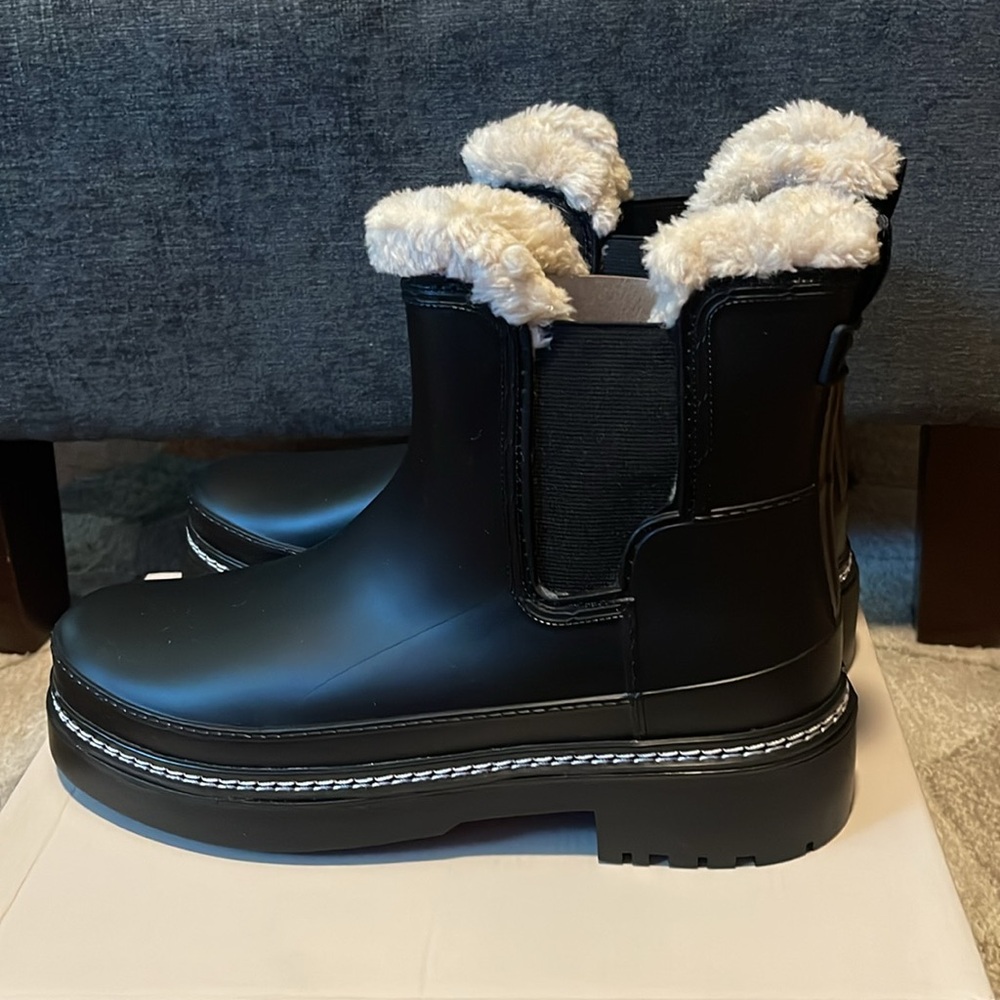 MARC FISHER WOMEN'S FARGO WATERPROOF BOOTIE